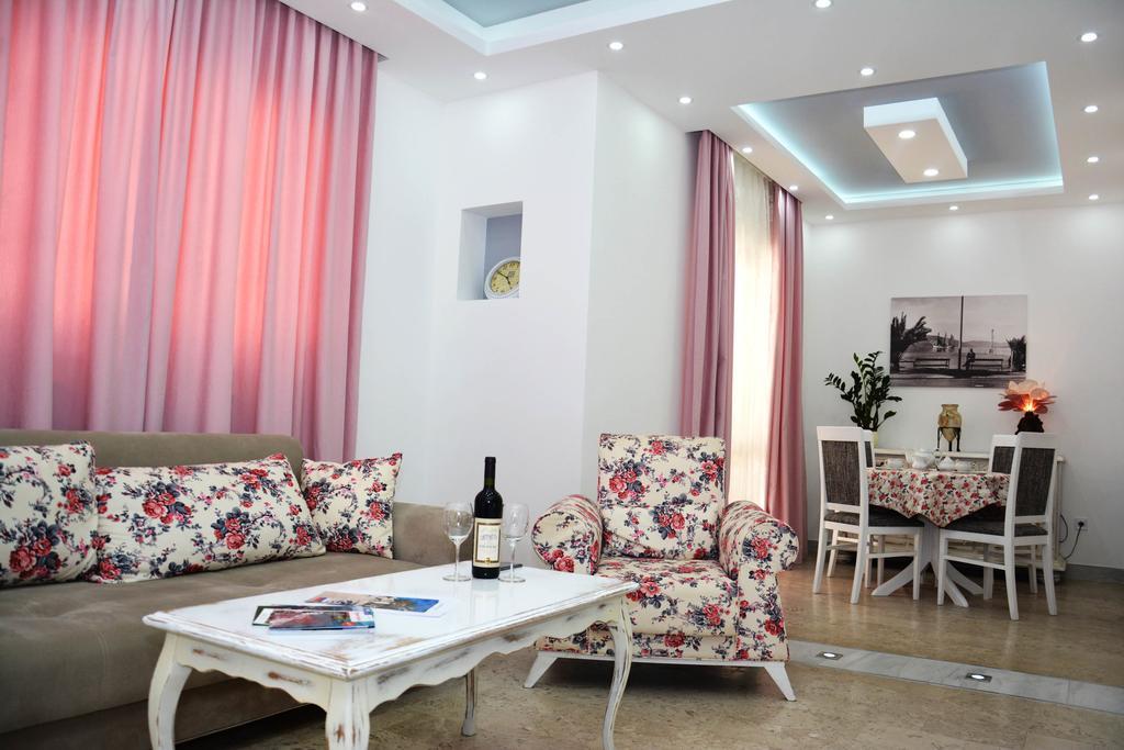 Wukovic Apartments Tivat Exteriör bild